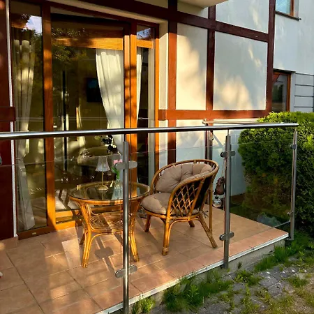 Na Strzeżonym Osiedlu W Wyjątkowych Dębkach Apartament