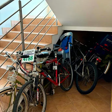 Apartment Na Strzezonym Osiedlu W Wyjatkowych Debkach *