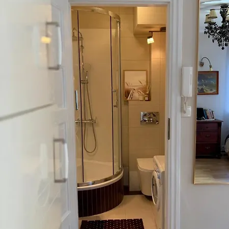 Apartment Na Strzezonym Osiedlu W Wyjatkowych Debkach *